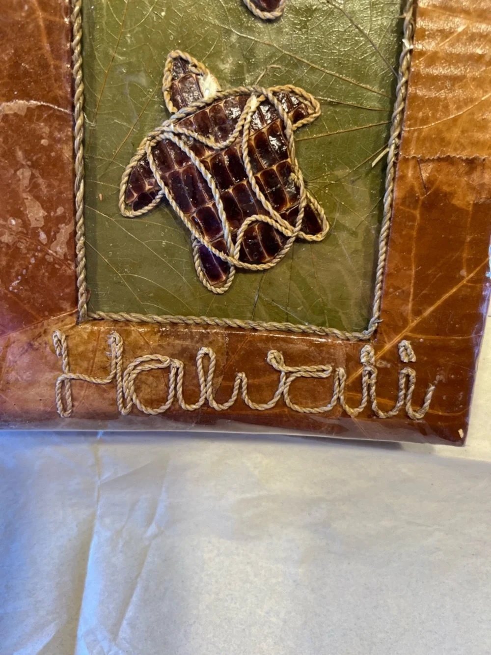 Aloha Hawaii Leaf Photo Album with Turtle Appliqués - Brown & Green